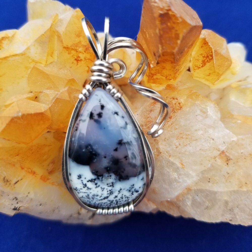 Wire wrapped pendant